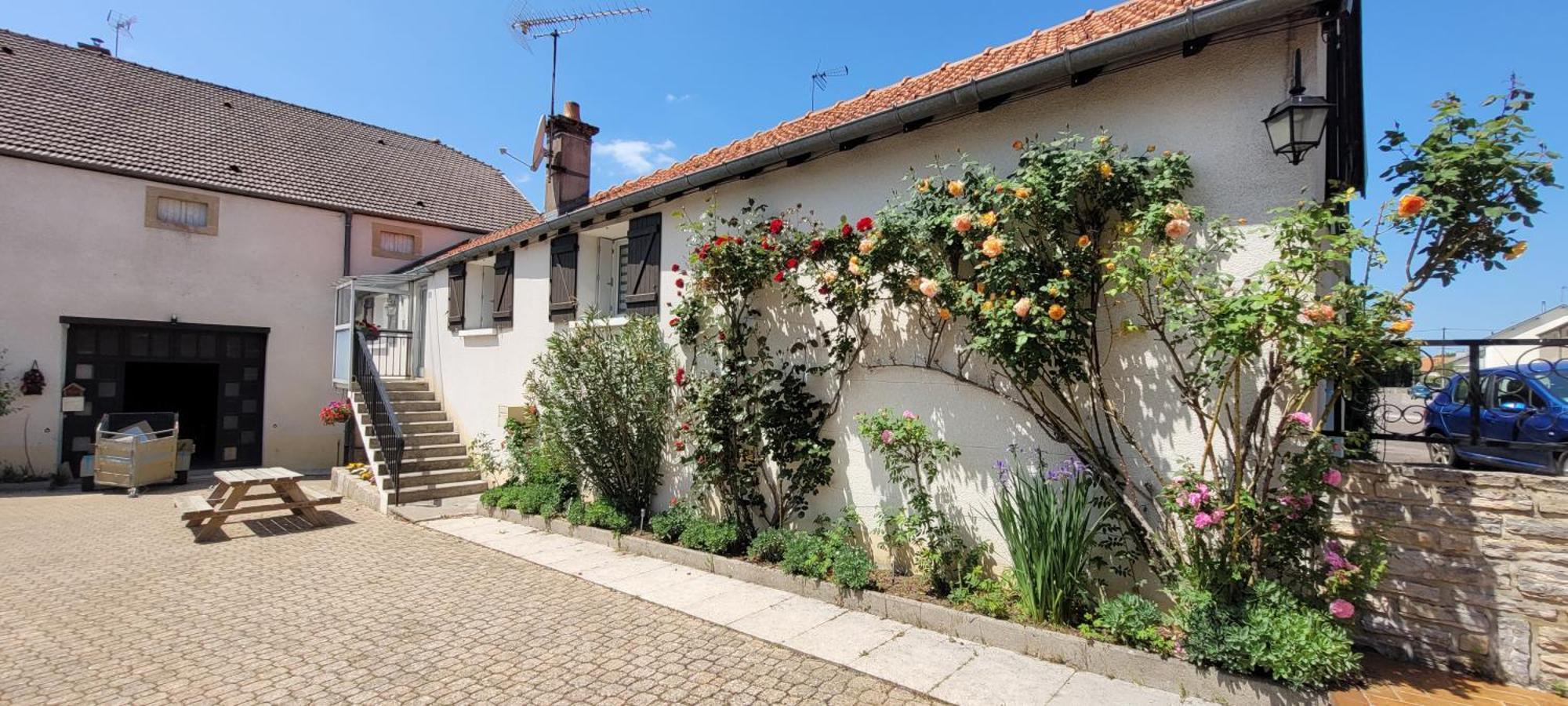 La Maison De L'Abeille De Percey Longeau-Percey المظهر الخارجي الصورة